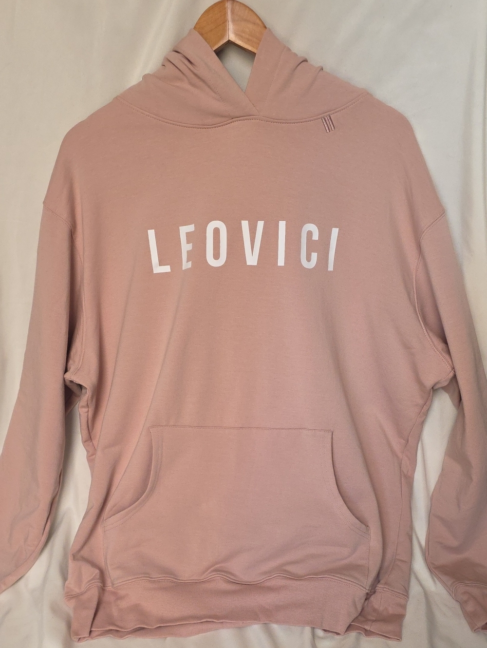 LeoVici Men’s Dusty Rose Crewneck Hoodie